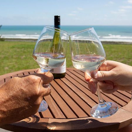 Views Over Tasman, New Luxury Boutique Studio Overlooking The Tasman Sea Greymouth Bagian luar foto